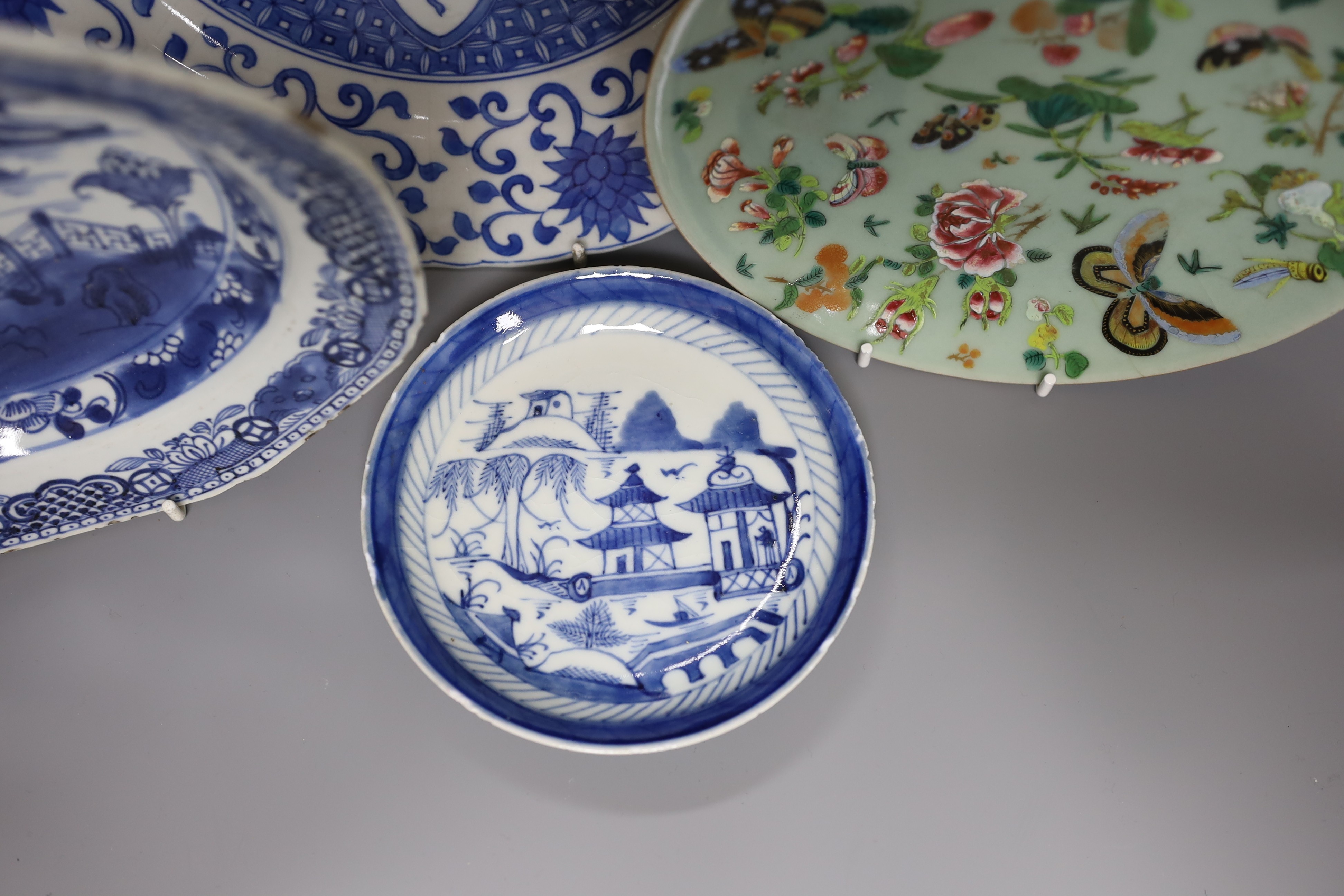 Four Chinese porcelain plates or dishes, 18th century and later, the largest 27.5 cm